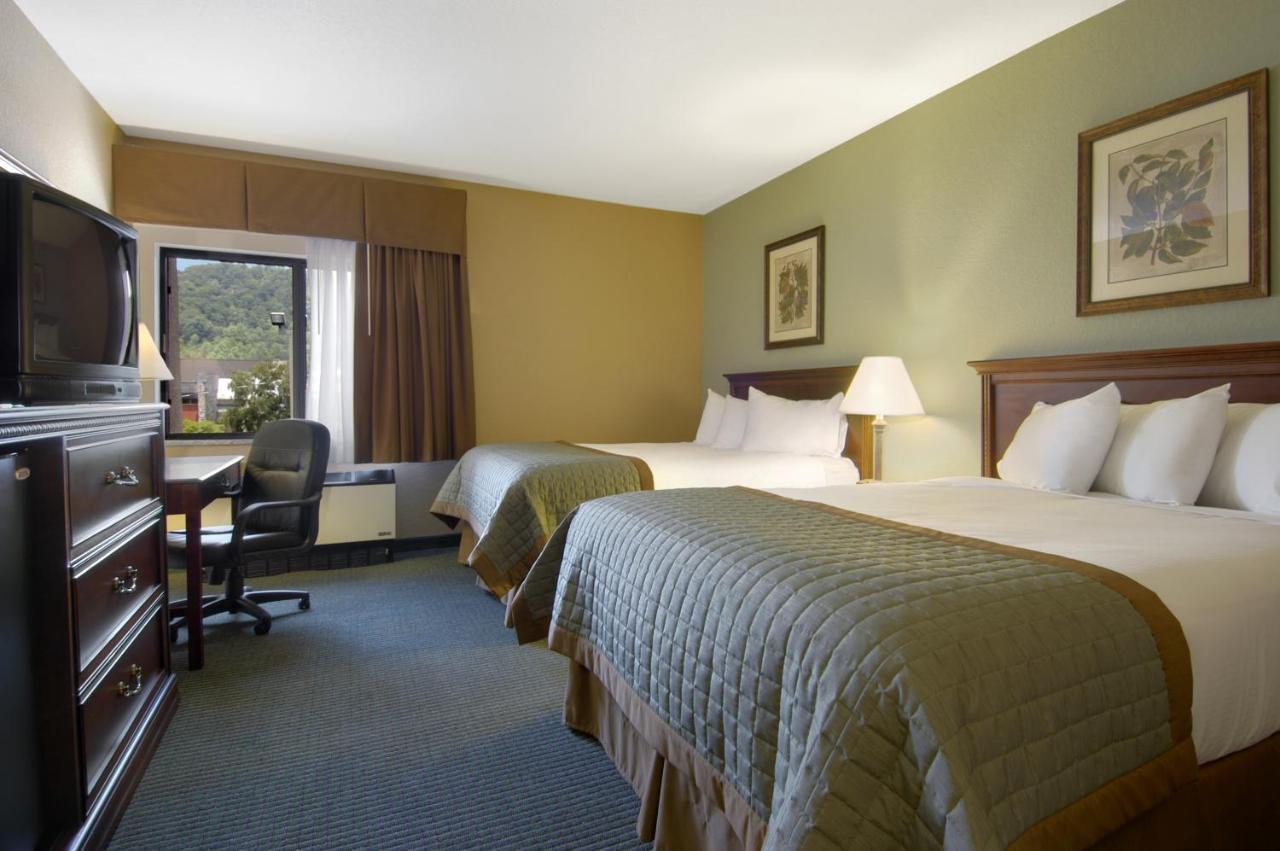 Bay Mountain Inn Cherokee Smoky Mountains Exterior photo